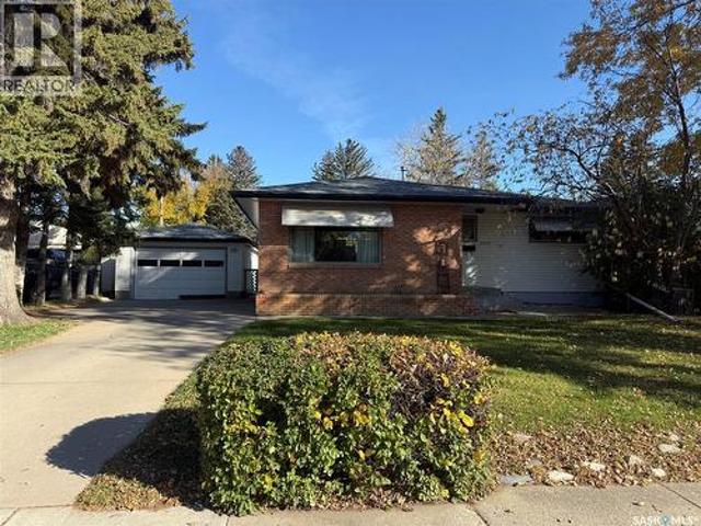 2517 Wiggins Avenue S, Saskatoon, SK, S7J 1X3 house for sale | Listing ID SK051274 | Royal LePage