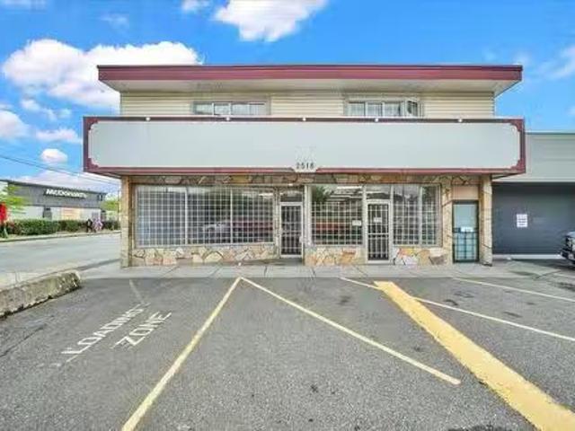 2518 Clearbrook Road, Abbotsford, BC, V2T 2Y2 commercial for.