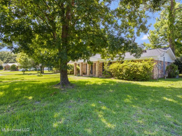 2518 Parkwood Place