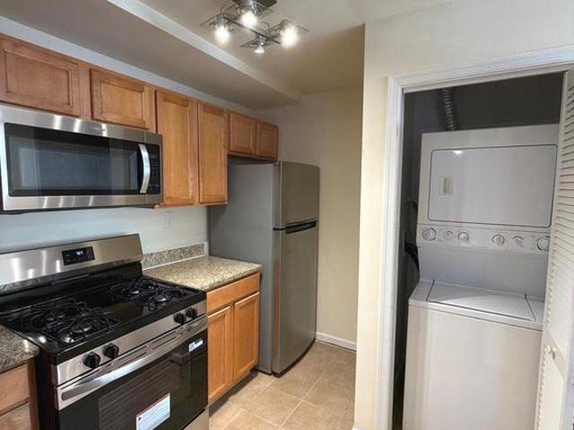 2510 Markham Lane # 1