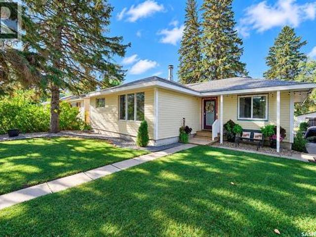 2510 Wiggins Avenue S, Saskatoon, SK, S7J 1X4 house for sale | Listing ID SK050336 | Royal LePage