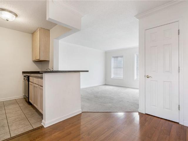 2511 Metairie Lawn Drive # 316