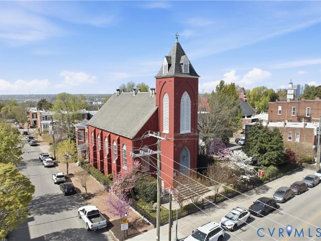 2511 E Broad Street U4