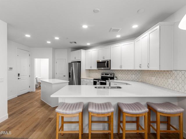2511 w queen creek road # 374