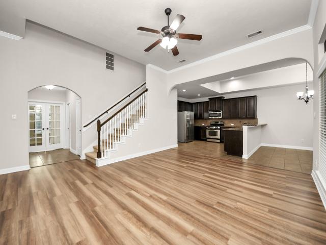 25122 Alina Lane