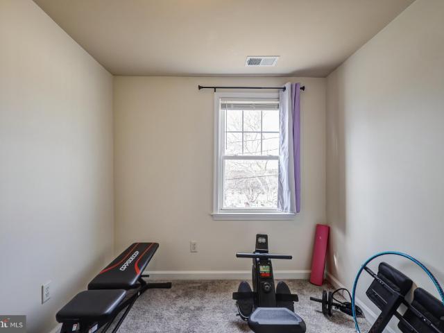 2512 Kent Village Dr, Landover, MD 20785 | MLS #MDPG2193
