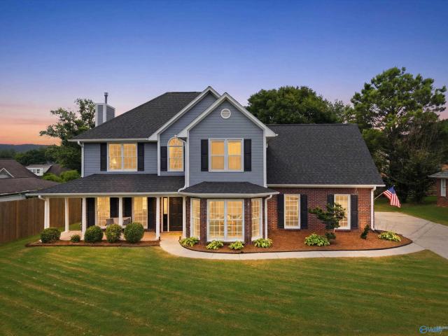 2512 Rileys Pass
