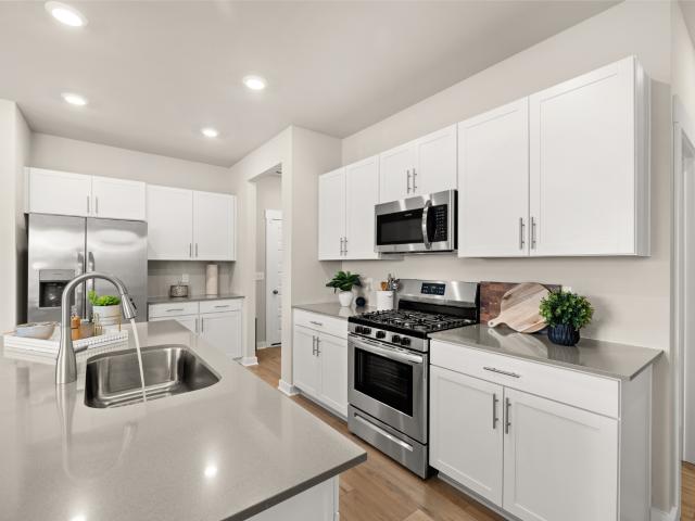 2512 Robert Gwynne Drive