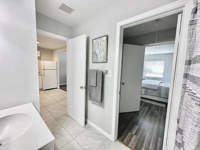 2512 W Stroud Ave, Tampa, FL 33629