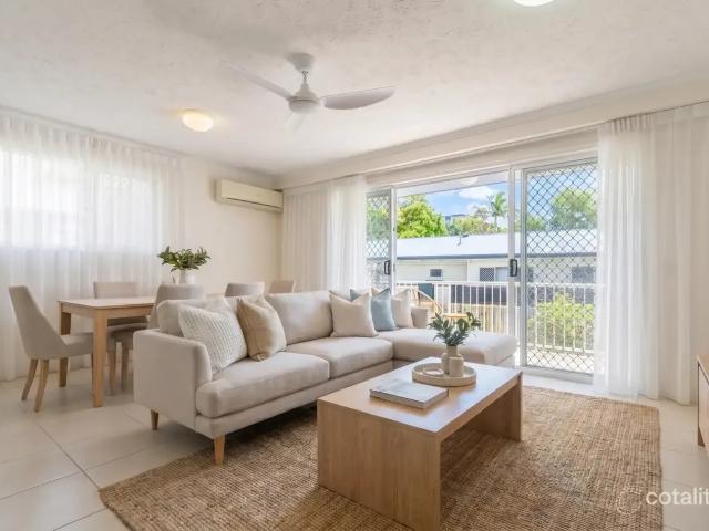 25/12 Whiting Street, LABRADOR, QLD 4215