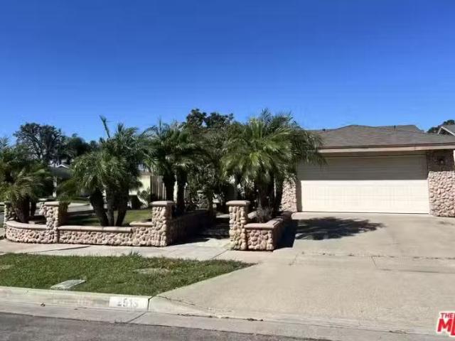 2513 W FULCRUM PL, ANAHEIM, CA 92804
