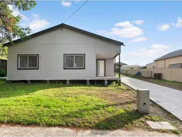 251 Cessnock Road, Abermain House for rent Listed by Jacqueli.