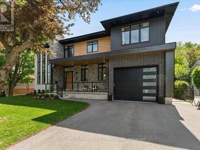 251 Aldercrest Avenue, Hamilton, ON, L9B 1L7 house for sale | Listing ID X13790 | Royal LePage