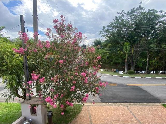 251 Área Útil Casa de Condomínio Alugar, 3 Dormitórios localizado em Loteamento Recanto dos Paturis, Vinhedo, São Paulo, 13283626 | Brasil