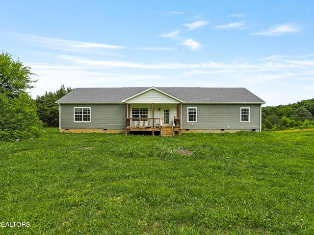 251 Hill Rd