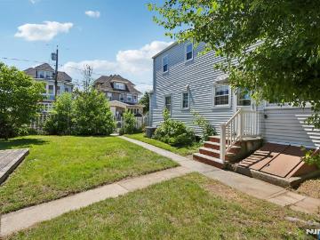 251 Main Street
