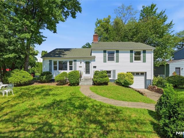 251 Midland Avenue W, Paramus, US, NJ