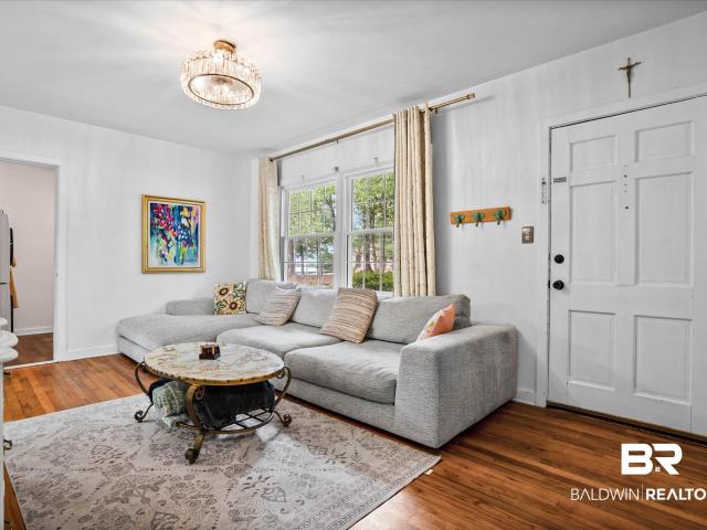 251 N Wacker Ln