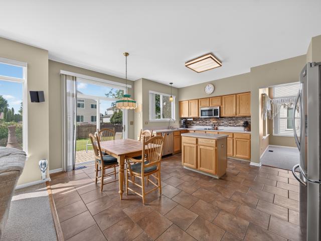 251 Winslow Way