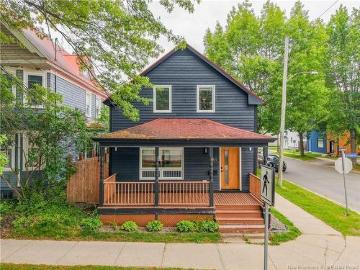 251 York St, Fredericton, NB, E3B 3P2 house for sale | Listing ID NB141784 | Royal LePage
