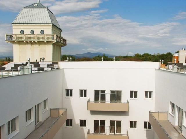 2524 Teesdorf, Spinnerei
