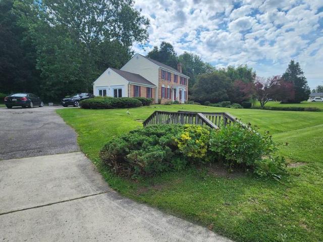 2525 Mckenzie Road