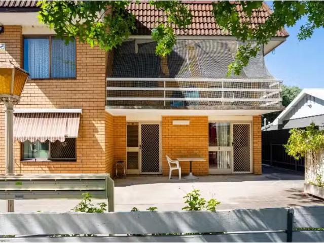 2/525 Cowper Street, ALBURY Apartment for rent Listed by Madd.