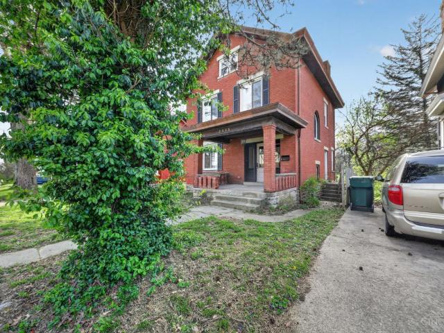 2525 Homestead Place