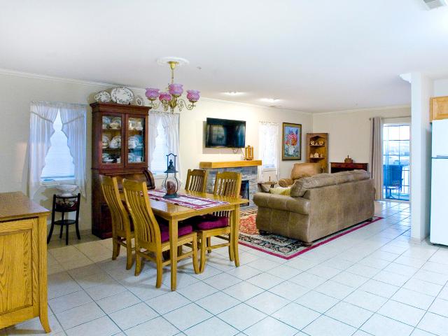2525 Longwood Dr, Unit 101, Highland, IN 46322 | MLS #833625