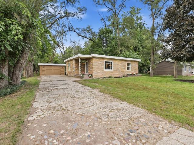 2525 Rogue River Road