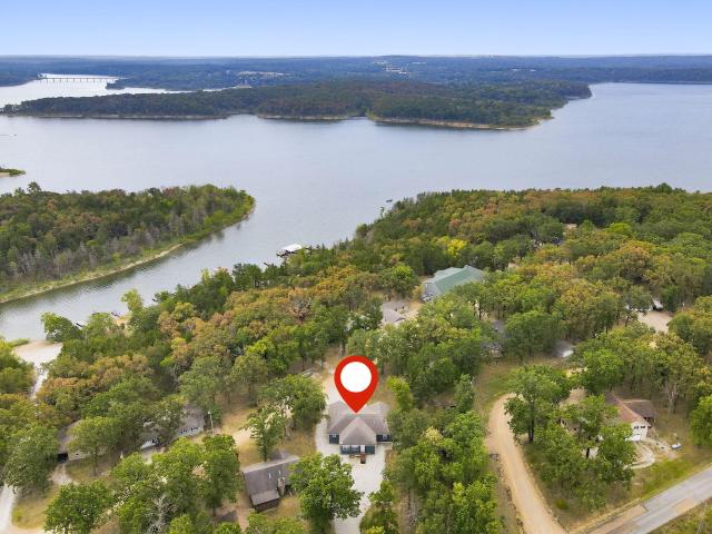 25267 Cedar Crest Drive