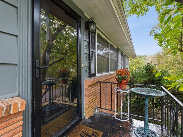 2526 Avalon Circle