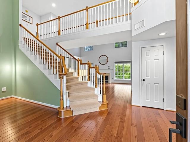 2526 Berkley Court