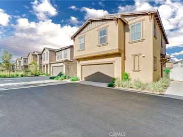 2526 Gunner Ridge Way, Rialto, CA 92377 | MLS #IV25252