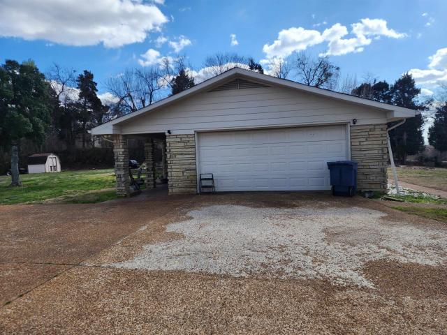 2526 Hwy 242 W