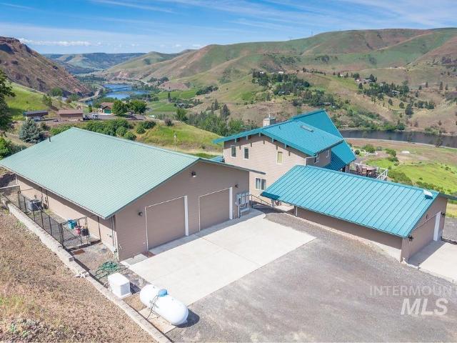 25277 Ridge Lane