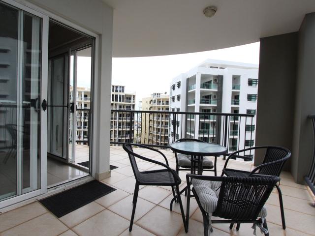 25/28 Woods Street, Darwin City