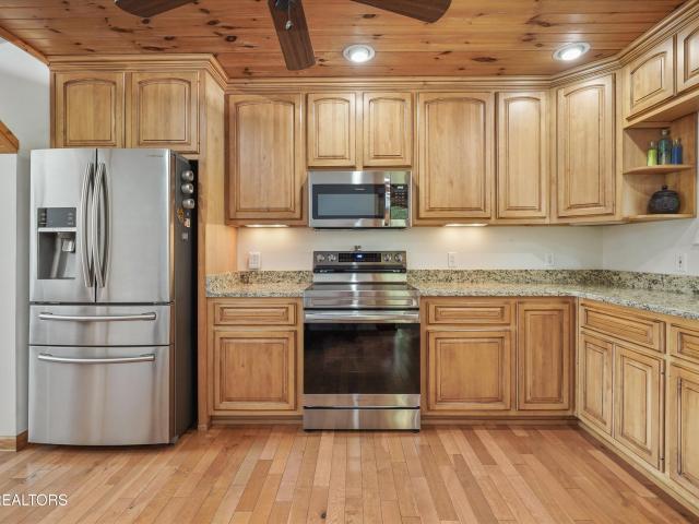 2529 McCloud Way