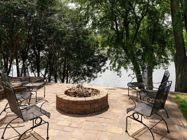 2529 Baumgartner Dr