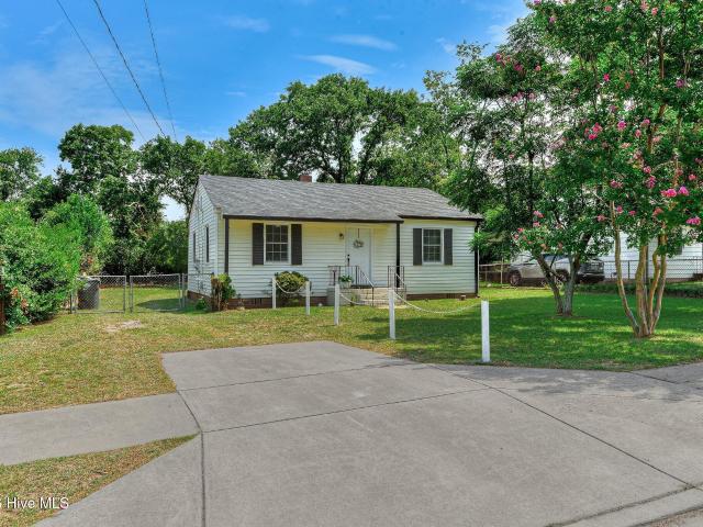 2529 Sheraton Drive