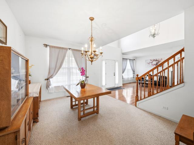 2529 W Autumn Drive