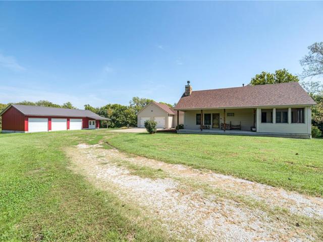 25205 E Blue Mills Road