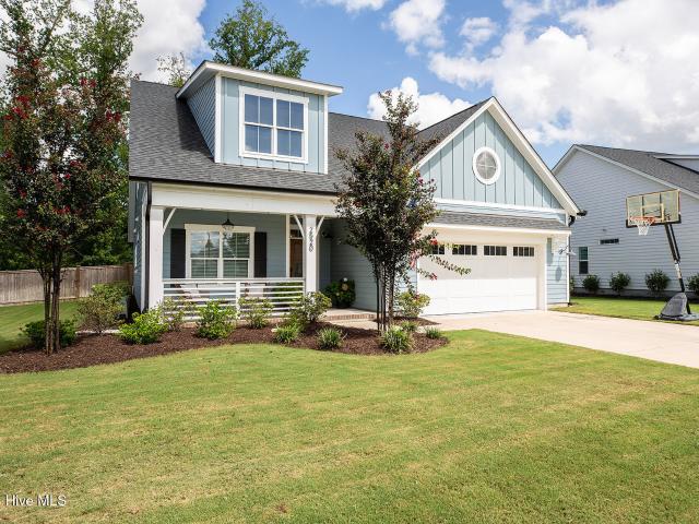 2520 Lakeside Circle