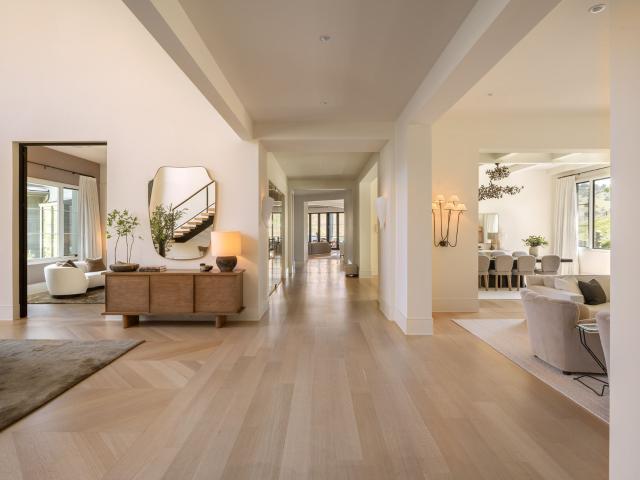 25211 Jim Bridger Road, Hidden Hills, US, CA