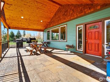 25218 SE 240th Street