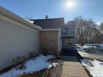 2521 Edgewood Drive