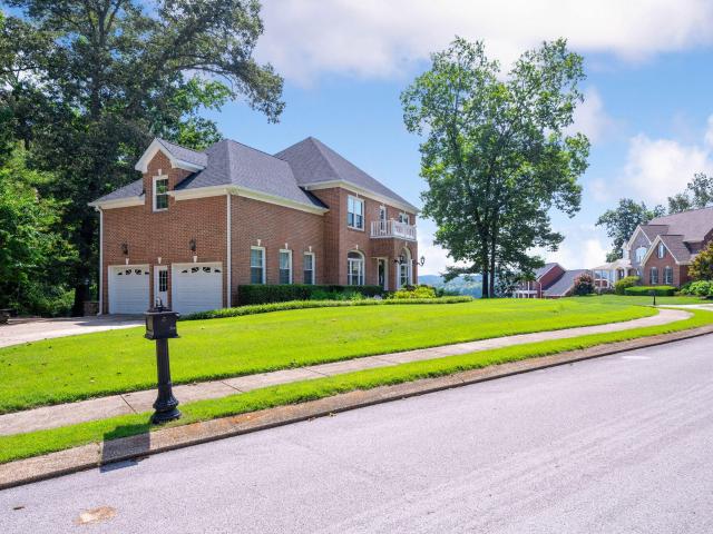 2521 Heron Cove Lane