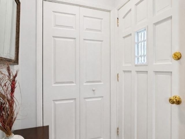 2522 Branford Ave