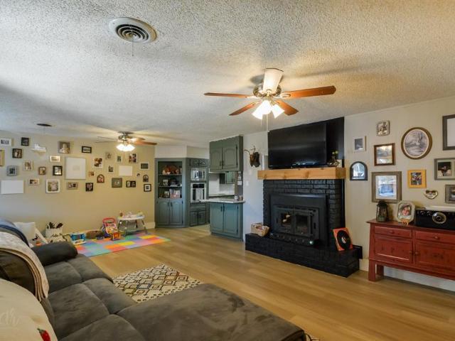 2522 S 25th Street