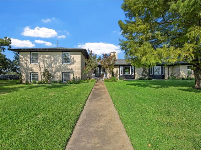 2522 S Robinson Dr, Robinson, TX 76706 | MLS #217509